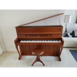 Prachtige Schimmel piano incl. kruk