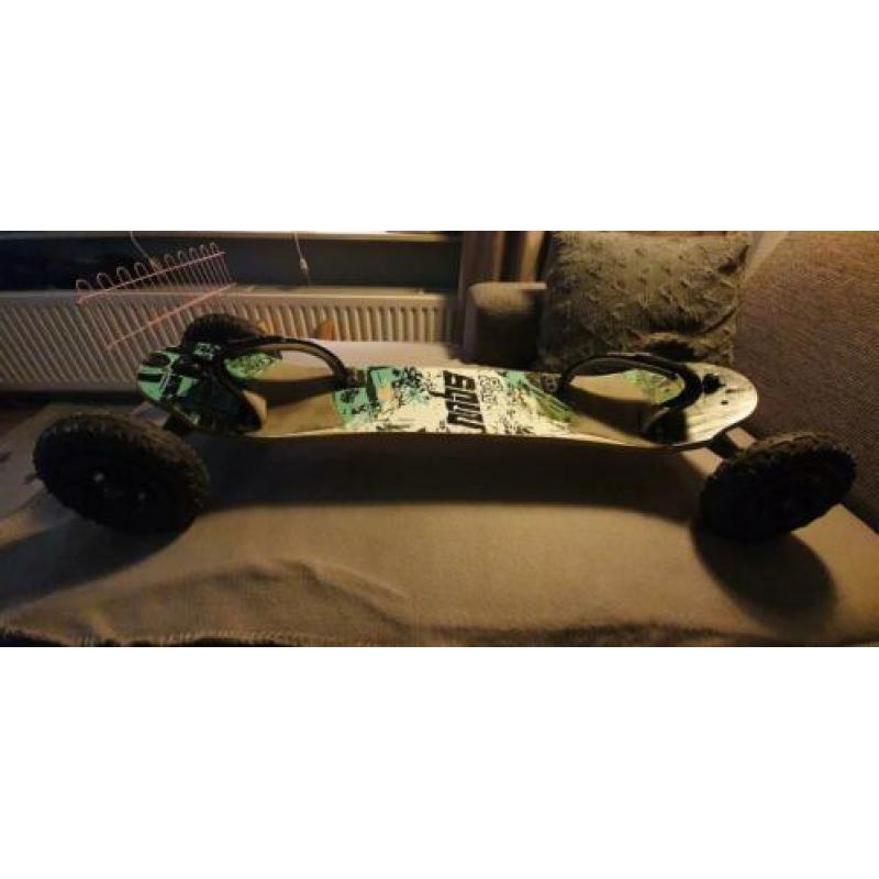 MBS ATOM 85 mountainboard