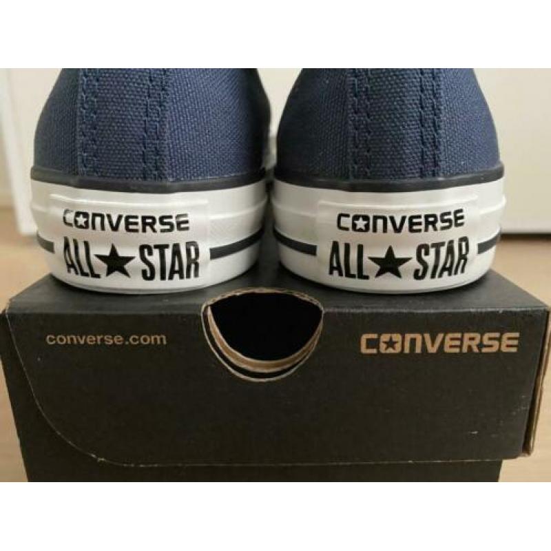 Converse Chuck Taylor All Star Sneakers Unisex Navy maat 39