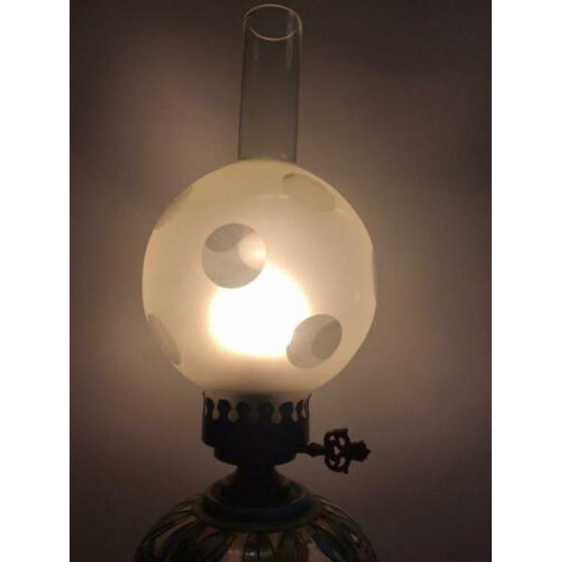 Hele mooie antieke lamp