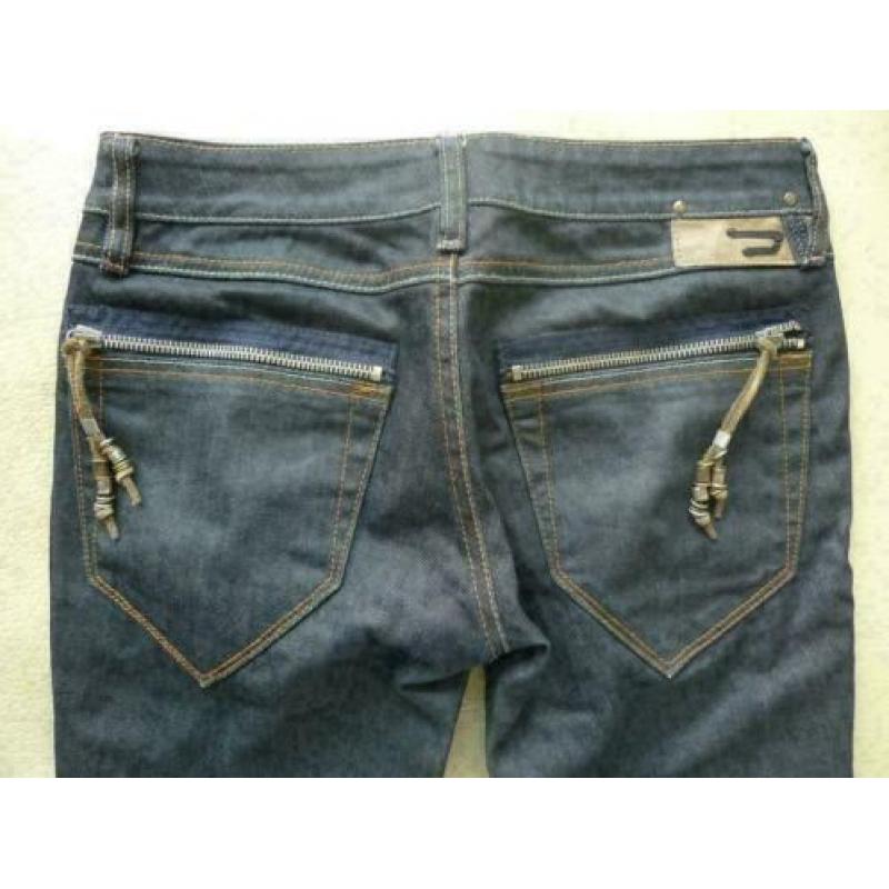 DIESEL skinny jeans maat 164 14 jaar spijkerbroek