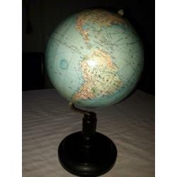 Kleine GLOBE 50- er jaren