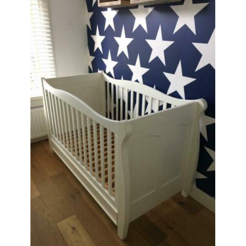 Theophile & Patachou Antique driedelige babykamer