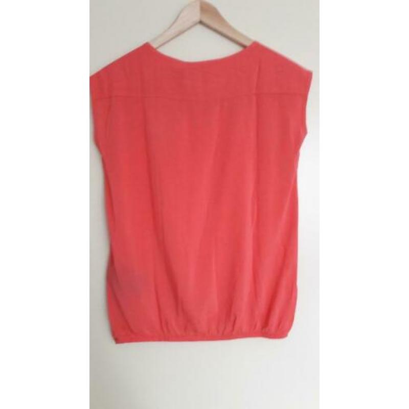 Nieuwe Geisha top maat 152 Kleur coraal rood Geisha blouse