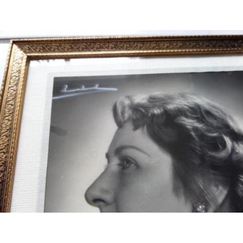 Lucienne delvaux 1916-2015 originele gesigneerde foto