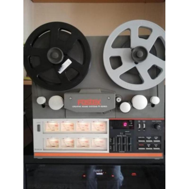 Bandrecorder Fostex A-8 reel to reel