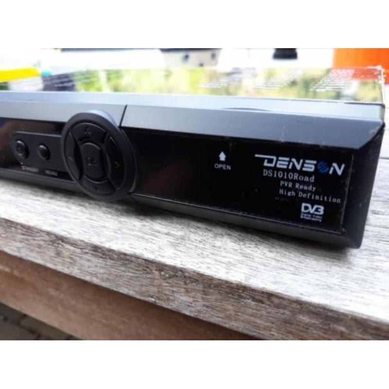 Denson 1010 road incl TV met DVD speler