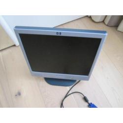 HP Pavilion F1723 LCD Monitor 17" incl.kabels.Nieuwstaat.