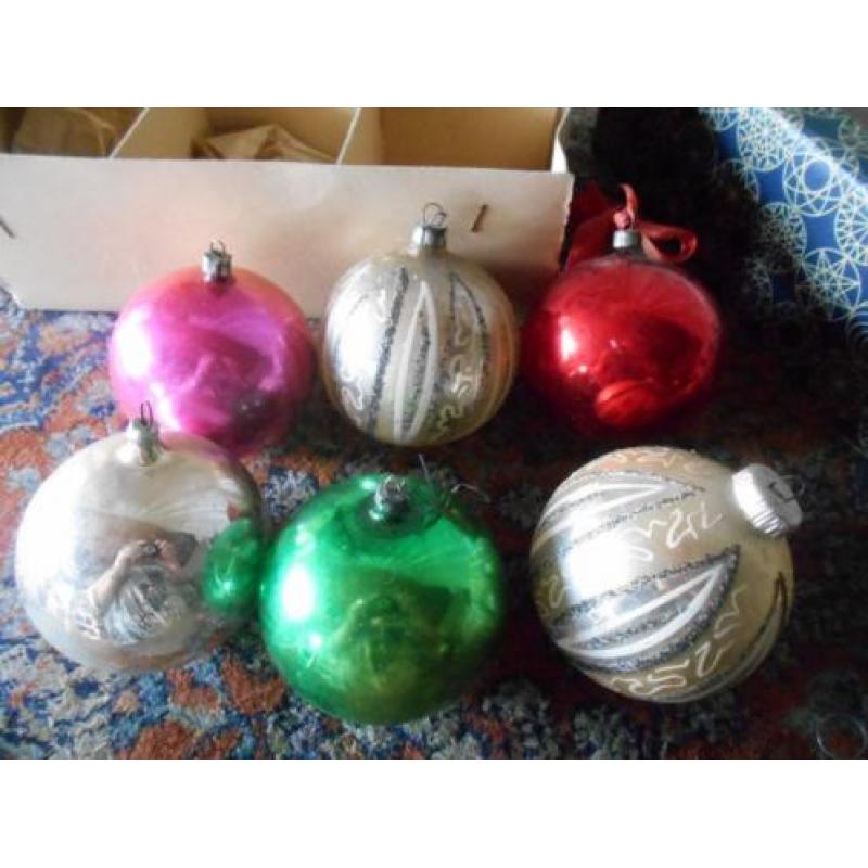 oude glazen kerstballen 6 stuks doos 1