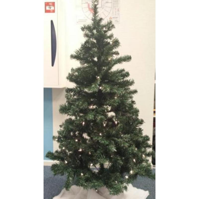 Kunstkerstbomen div hoogtes 120,150,210cm met/zonder lampjes