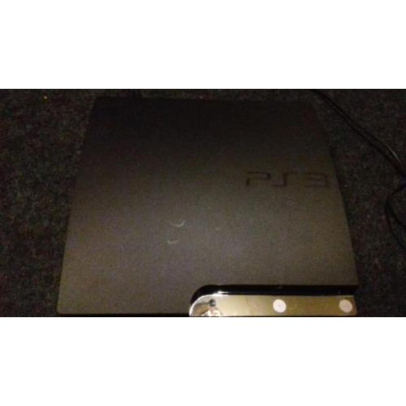 Ps3 500GB plus 8 spellen