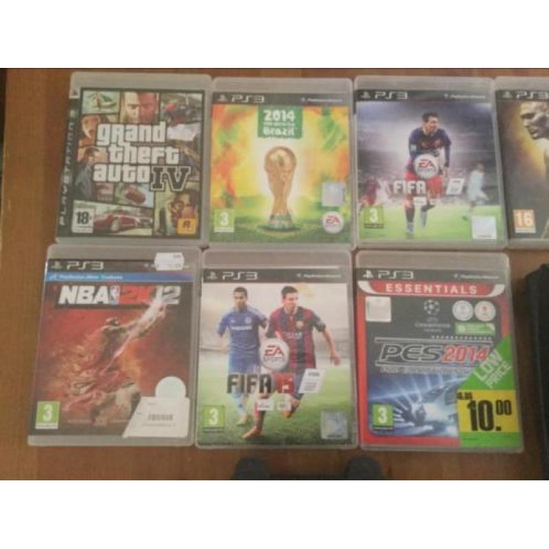 PlayStation 3 met 10 games erbij