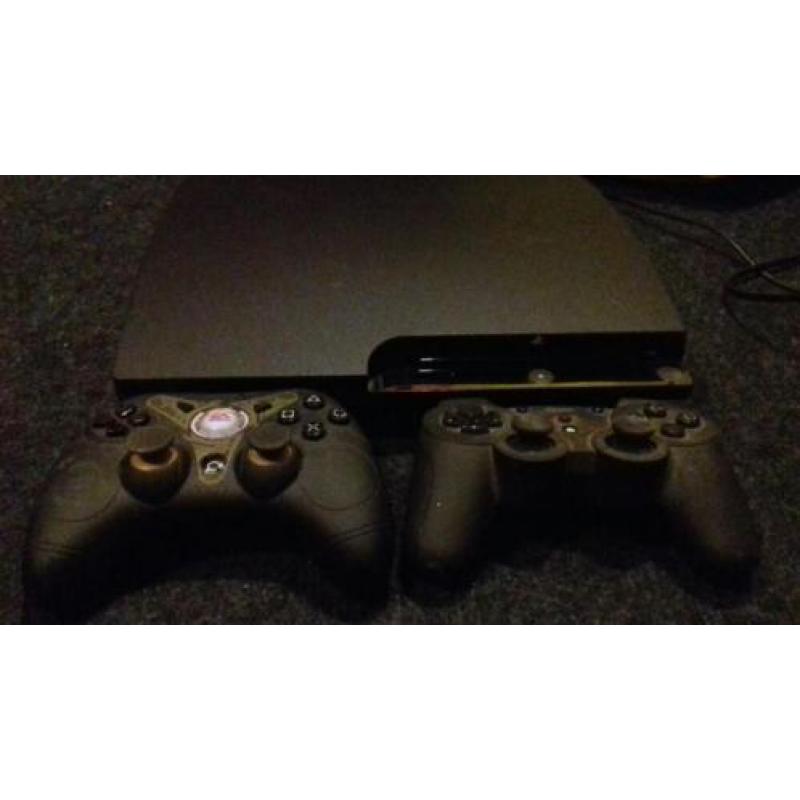 Ps3 500GB plus 8 spellen